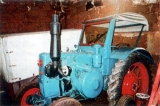 Umbau-Bulldog - Ehemaliger Lanz Glühkopf-Bulldog Type mit Halbdiesel-Austausch-Motor