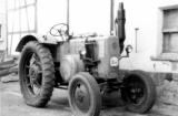 Umbau-Bulldog - Ehemaliger Lanz Glühkopf-Bulldog Type mit Halbdiesel-Austausch-Motor