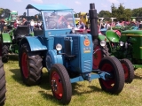 Umbau-Bulldog - Ehemaliger Lanz Glühkopf-Bulldog Type mit Halbdiesel-Austausch-Motor