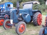 Umbau-Bulldog - Ehemaliger Lanz Glühkopf-Bulldog Type mit Halbdiesel-Austausch-Motor