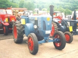 Umbau-Bulldog - Ehemaliger Lanz Glühkopf-Bulldog Type mit Halbdiesel-Austausch-Motor