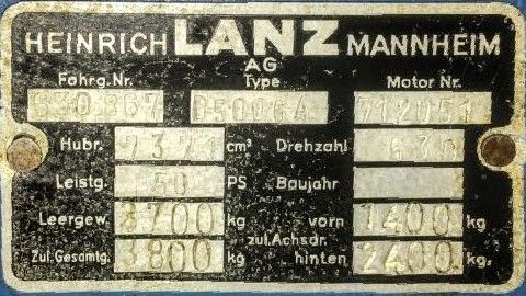 Umbau-Bulldog - Ehemaliger Lanz Glühkopf-Bulldog mit Halbdiesel-Austausch-Motor