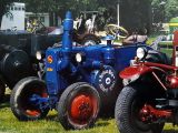 Umbau-Bulldog - Ehemaliger Lanz Glühkopf-Bulldog Type mit Halbdiesel-Austausch-Motor