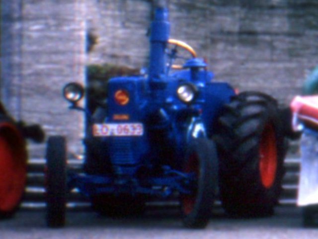 Umbau-Bulldog - Ehemaliger Lanz Glühkopf-Bulldog mit Halbdiesel-Austausch-Motor