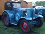 Umbau-Bulldog - Ehemaliger Lanz Glühkopf-Bulldog Type mit Halbdiesel-Austausch-Motor