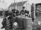 Umbau-Bulldog - Ehemaliger Lanz Glühkopf-Bulldog Type mit Halbdiesel-Austausch-Motor