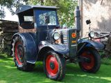 Umbau-Bulldog - Ehemaliger Lanz Glühkopf-Bulldog Type mit Halbdiesel-Austausch-Motor