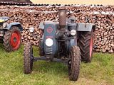 Umbau-Bulldog - Ehemaliger Lanz Glühkopf-Bulldog Type mit Halbdiesel-Austausch-Motor