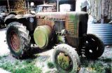Umbau-Bulldog - Ehemaliger Lanz Glühkopf-Bulldog Type mit Halbdiesel-Austausch-Motor