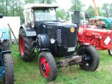 Umbau-Bulldog - Ehemaliger Lanz Glühkopf-Bulldog Type mit Halbdiesel-Austausch-Motor