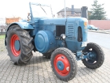 Umbau-Bulldog - Ehemaliger Lanz Glühkopf-Bulldog Type mit Halbdiesel-Austausch-Motor