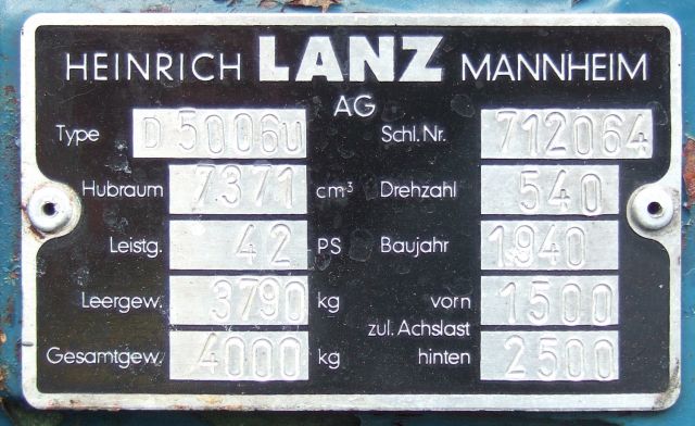 Umbau-Bulldog - Ehemaliger Lanz Glühkopf-Bulldog mit Halbdiesel-Austausch-Motor