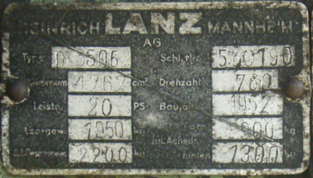 Umbau-Bulldog - Ehemaliger Lanz Glühkopf-Bulldog mit Halbdiesel-Austausch-Motor