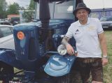 Umbau-Bulldog - Ehemaliger Lanz Glühkopf-Bulldog Type mit Halbdiesel-Austausch-Motor