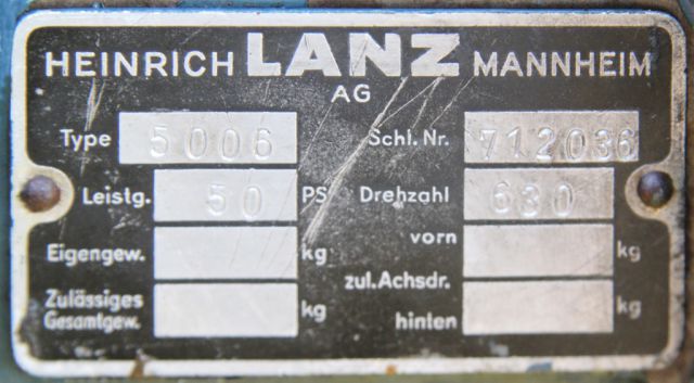 Umbau-Bulldog - Ehemaliger Lanz Glühkopf-Bulldog mit Halbdiesel-Austausch-Motor